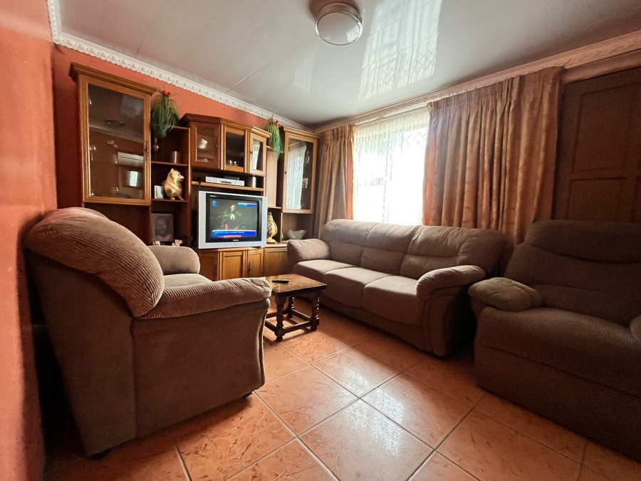 2 Bedroom Property for Sale in Mdantsane Eastern Cape